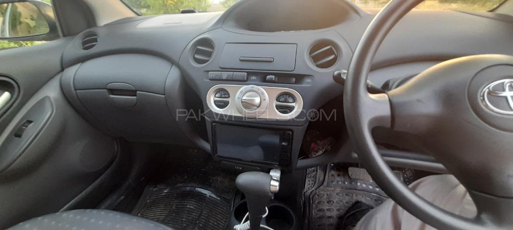 Toyota Vitz 2002 for Sale in Bannu Toyota Vitz 2002 for Sale in Bannu Image-11