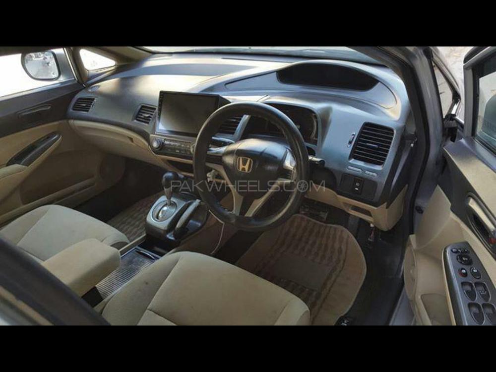 Honda Civic 2010 for Sale in Faisalabad Honda Civic 2010 for Sale in Faisalabad Image-5