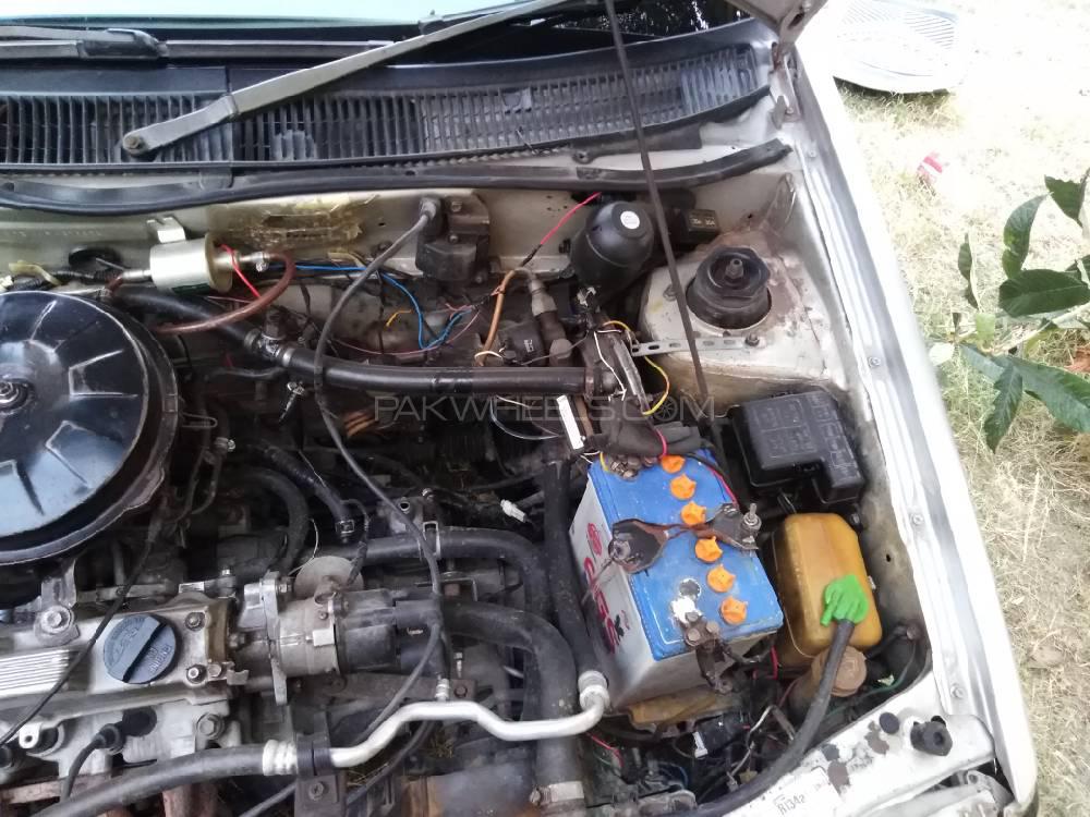 Suzuki Cultus 2005 for Sale in Attock Suzuki Cultus 2005 for Sale in Attock Image-12