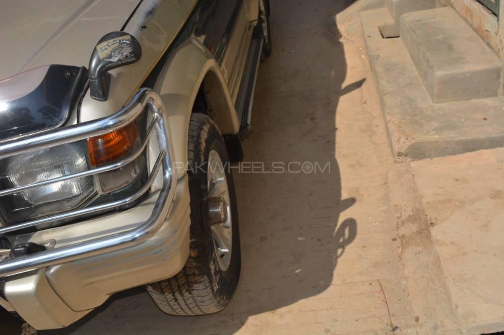 Mitsubishi Pajero 1996 for Sale in Rawalpindi Mitsubishi Pajero 1996 for Sale in Rawalpindi Image-7