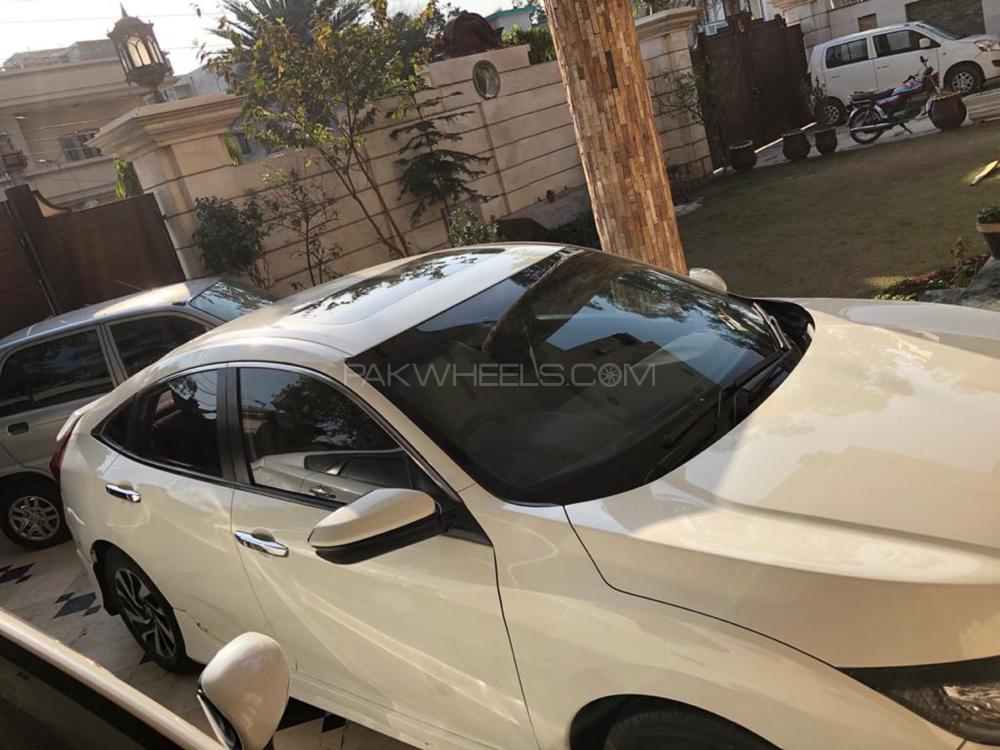 Honda Civic 2016 for Sale in Lahore Honda Civic 2016 for Sale in Lahore Image-5