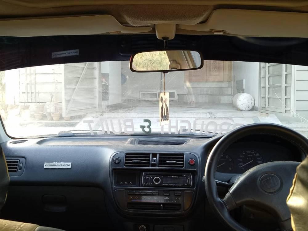 Honda Civic 2000 for Sale in Peshawar Honda Civic 2000 for Sale in Peshawar Image-6