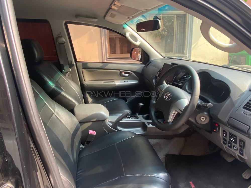 Toyota Hilux 2012 for Sale in Islamabad Toyota Hilux 2012 for Sale in Islamabad Image-13