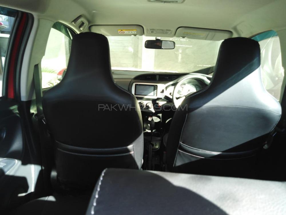 Toyota Vitz 2014 for Sale in Lahore Toyota Vitz 2014 for Sale in Lahore Image-9