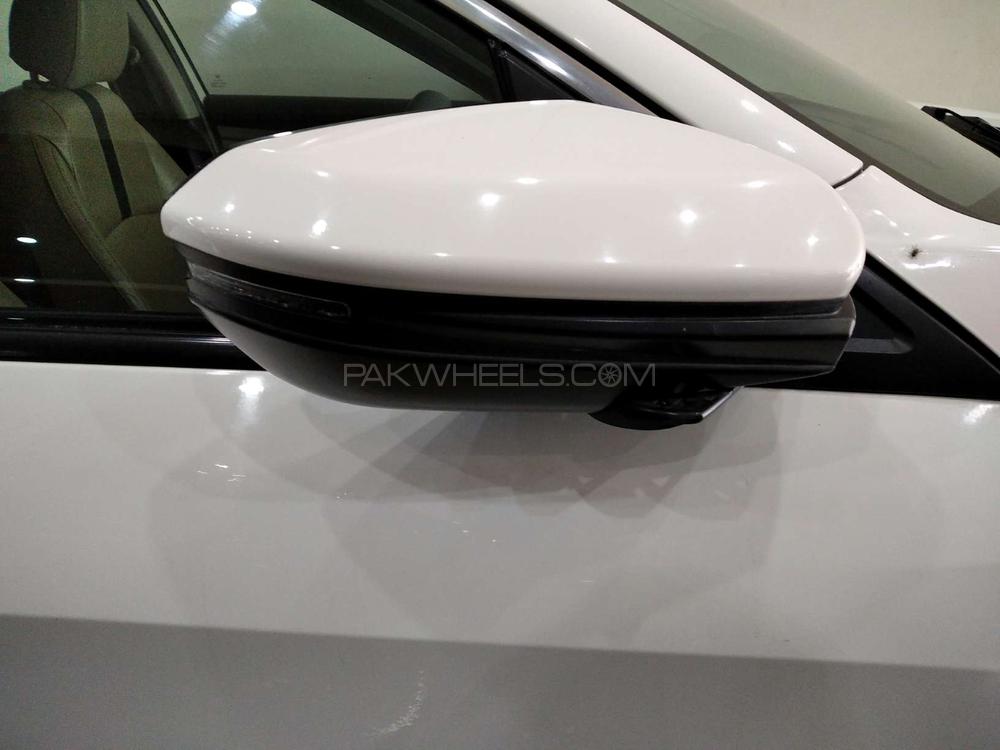 Honda Civic 2016 for Sale in Lahore Honda Civic 2016 for Sale in Lahore Image-11