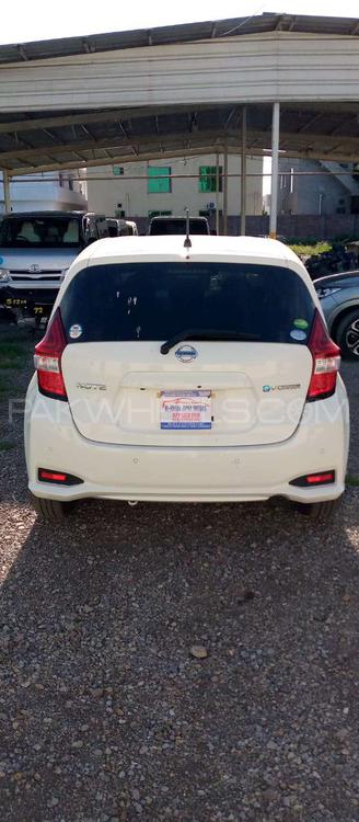 Nissan Note 2018 for Sale in Gujranwala Nissan Note 2018 for Sale in Gujranwala Image-2