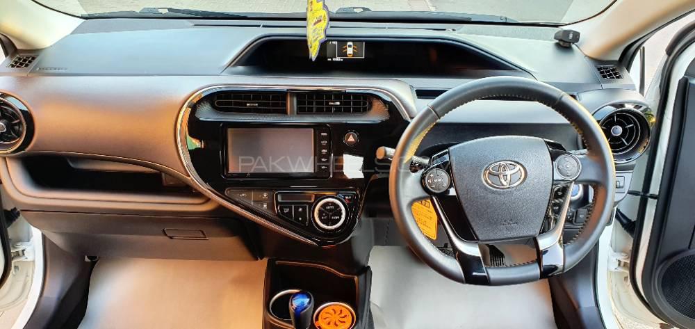 Toyota Aqua 2017 for Sale in Lahore Toyota Aqua 2017 for Sale in Lahore Image-12
