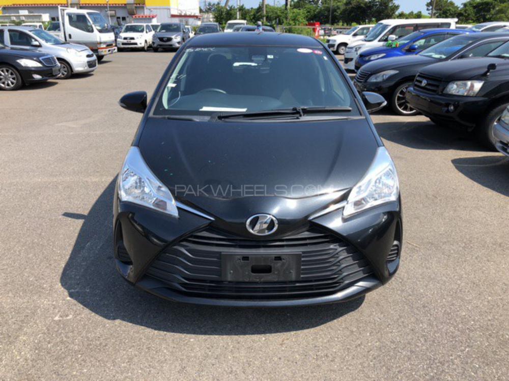 Toyota Vitz 2017 for Sale in Sahiwal Image-1