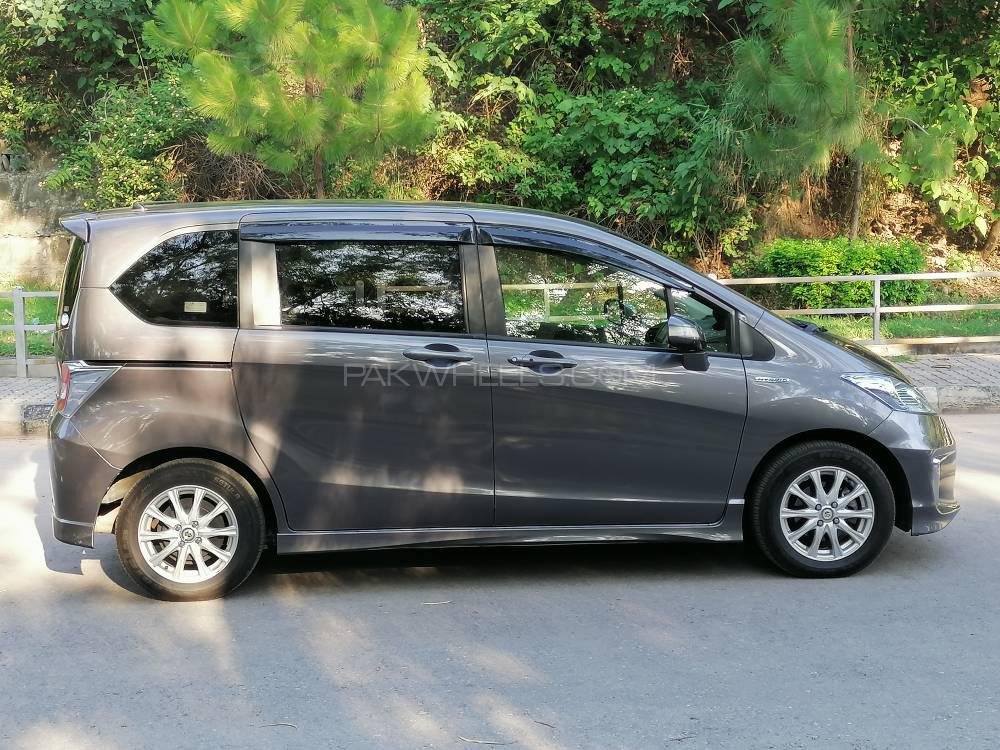 Honda Freed 2015 for Sale in Rawalpindi Honda Freed 2015 for Sale in Rawalpindi Image-7