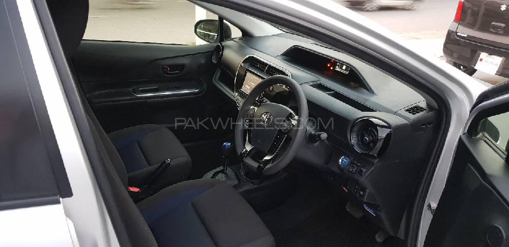 Toyota Aqua 2017 for Sale in Peshawar Toyota Aqua 2017 for Sale in Peshawar Image-11