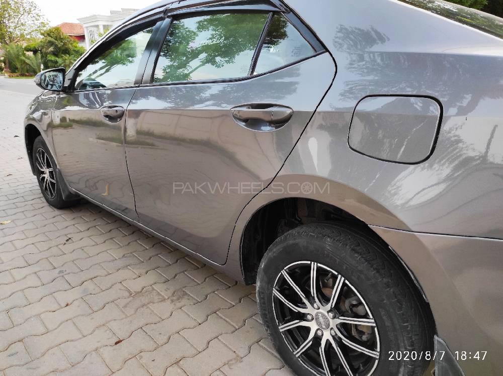 Toyota Corolla 2014 for Sale in Lahore Toyota Corolla 2014 for Sale in Lahore Image-4