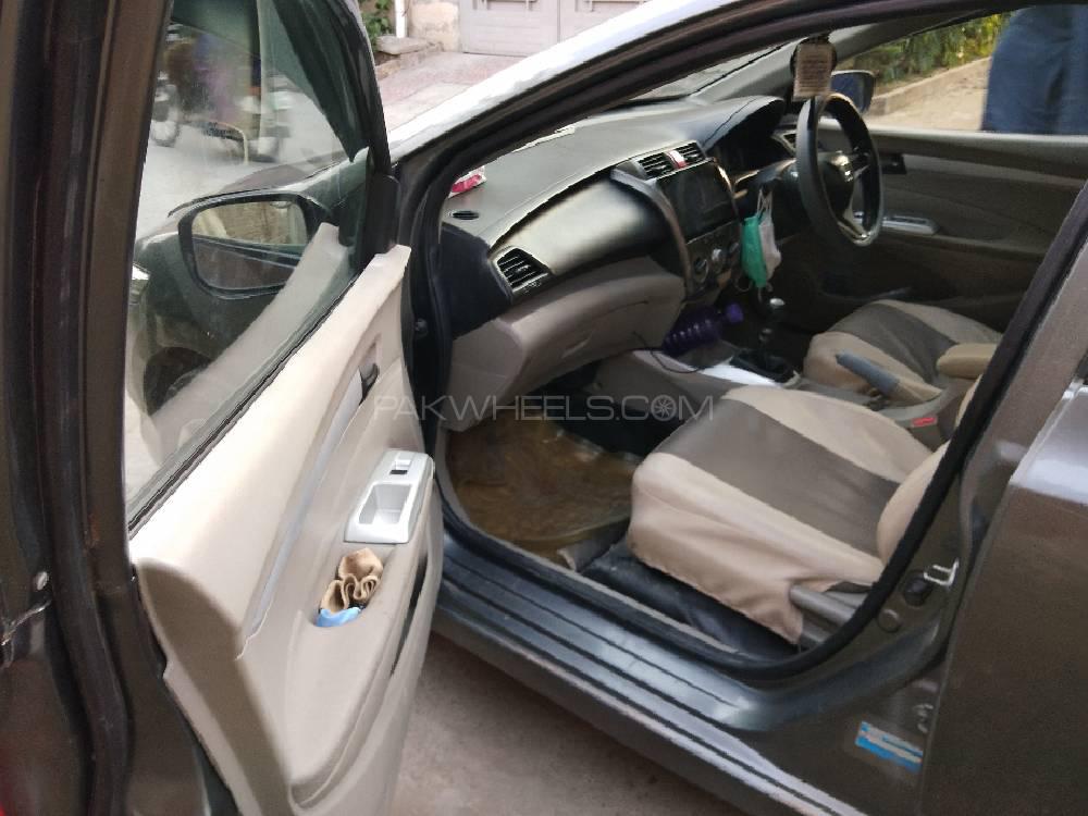 Honda City 2013 for Sale in Faisalabad Honda City 2013 for Sale in Faisalabad Image-6