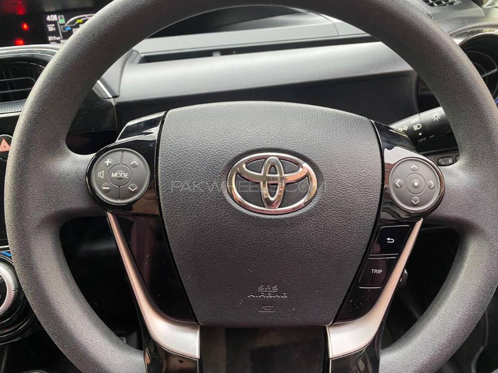 Toyota Aqua 2017 for Sale in Lahore Toyota Aqua 2017 for Sale in Lahore Image-8