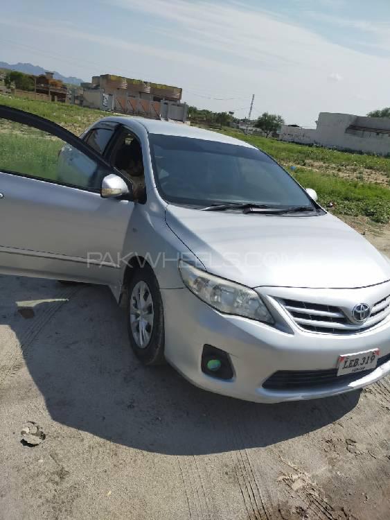 Toyota Corolla 2011 for Sale in Kohat Image-1
