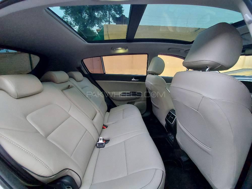 KIA Sportage 2020 for Sale in Rawalpindi KIA Sportage 2020 for Sale in Rawalpindi Image-8