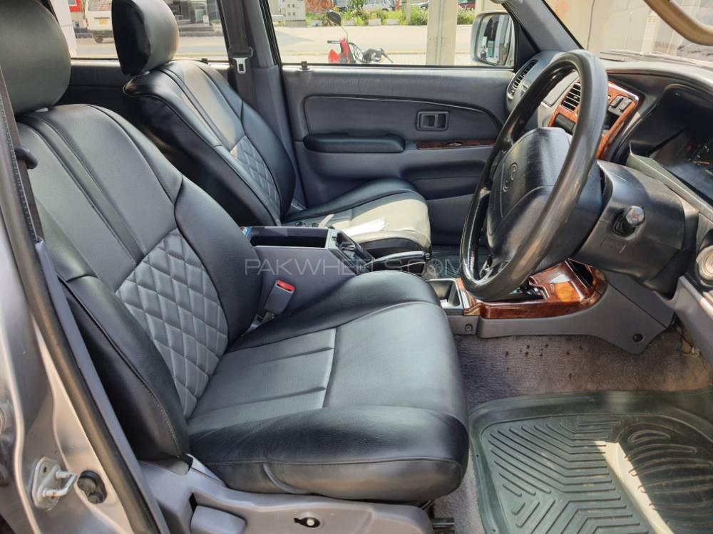 Toyota Surf 1996 for Sale in Lahore Toyota Surf 1996 for Sale in Lahore Image-14