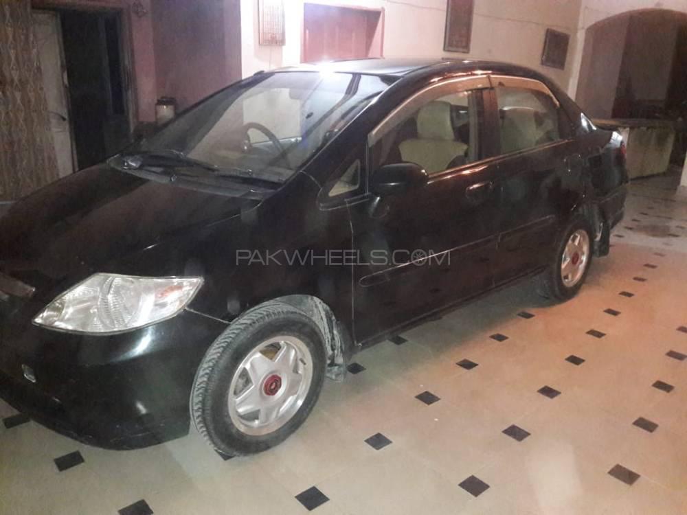 Honda City 2005 for Sale in Lahore Image-1