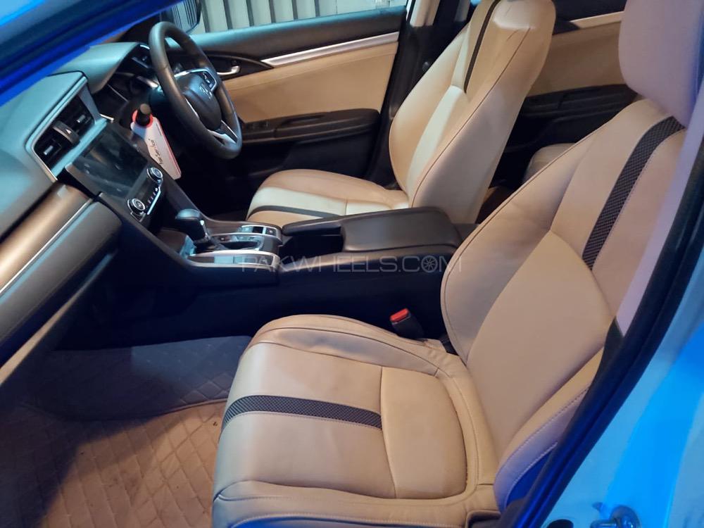 Honda Civic 2020 for Sale in Karachi Honda Civic 2020 for Sale in Karachi Image-4