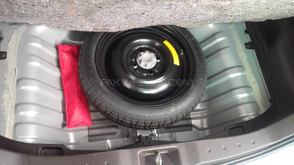 Toyota Passo 2015 for Sale in Peshawar Toyota Passo 2015 for Sale in Peshawar Image-10
