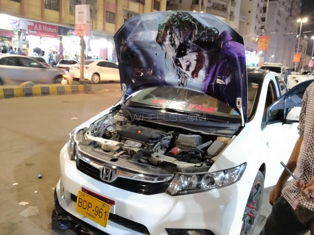 Honda Civic - 2014  Honda Civic - 2014  Image-4