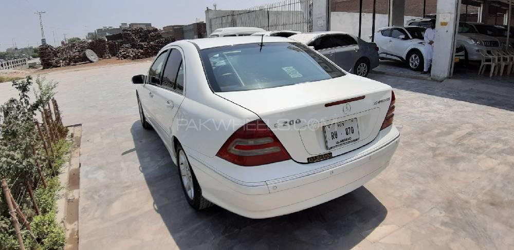 مرسڈیز بینز سی کلاس 2006 for Sale in پشاور مرسڈیز بینز سی کلاس 2006 for Sale in پشاور Image-6