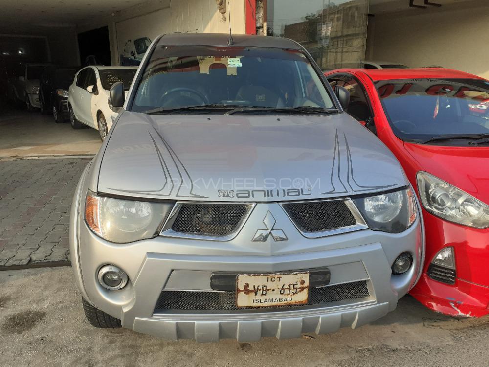 Mitsubishi Triton 2009 for Sale in Lahore Mitsubishi Triton 2009 for Sale in Lahore Image-4