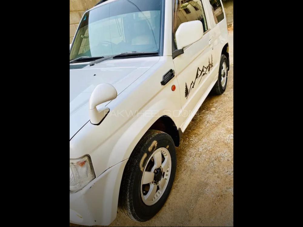 Mitsubishi Pajero Mini 2011 for Sale in Karachi Mitsubishi Pajero Mini 2011 for Sale in Karachi Image-5