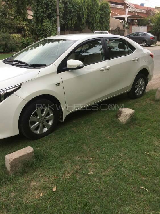 Toyota Corolla 2017 for Sale in Lahore Toyota Corolla 2017 for Sale in Lahore Image-5