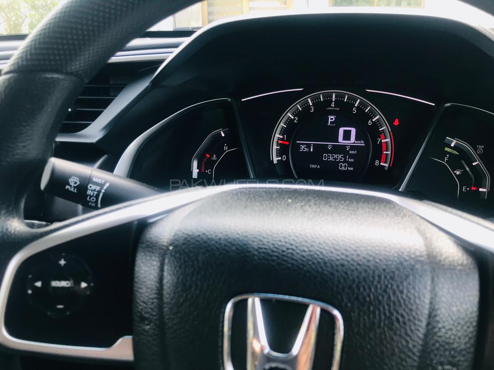 Honda Civic 2018 for Sale in Lahore Honda Civic 2018 for Sale in Lahore Image-4