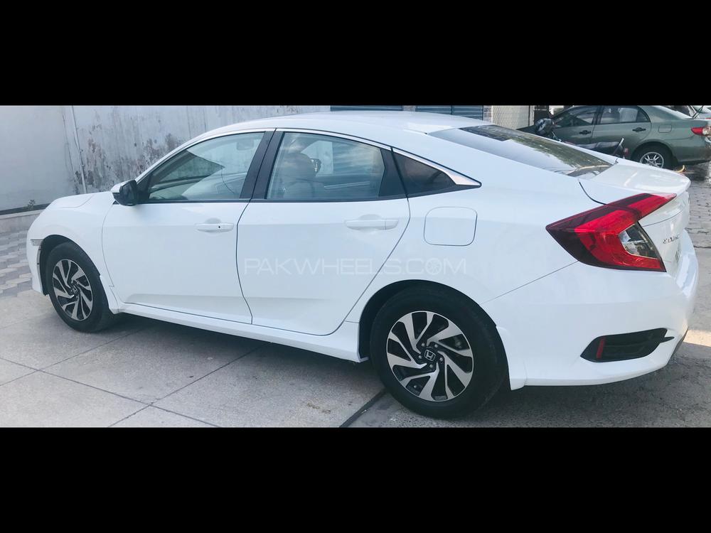 Honda Civic 2018 for Sale in Lahore Honda Civic 2018 for Sale in Lahore Image-6