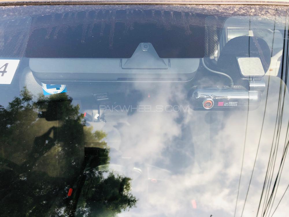 Toyota Hiace 2018 for Sale in Karachi Toyota Hiace 2018 for Sale in Karachi Image-8