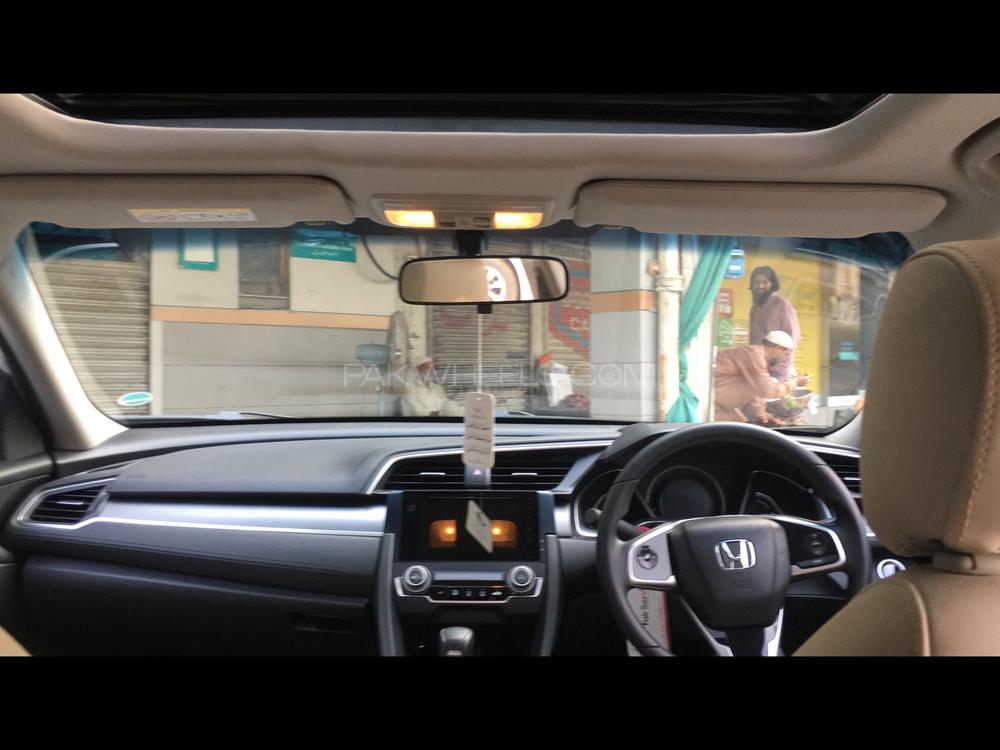 Honda Civic 2016 for Sale in Lahore Honda Civic 2016 for Sale in Lahore Image-10