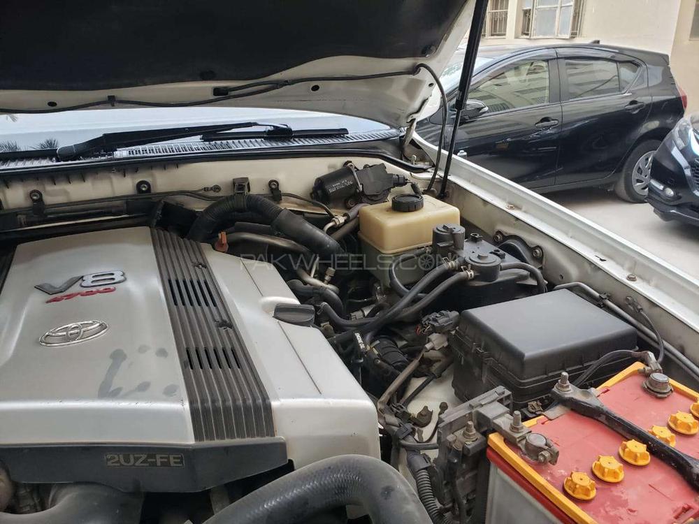 Toyota Land Cruiser 2003 for Sale in Karachi Toyota Land Cruiser 2003 for Sale in Karachi Image-4