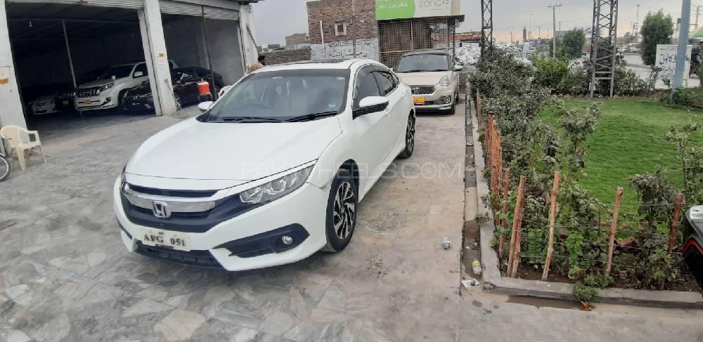 Honda Civic 2017 for Sale in Peshawar Honda Civic 2017 for Sale in Peshawar Image-7