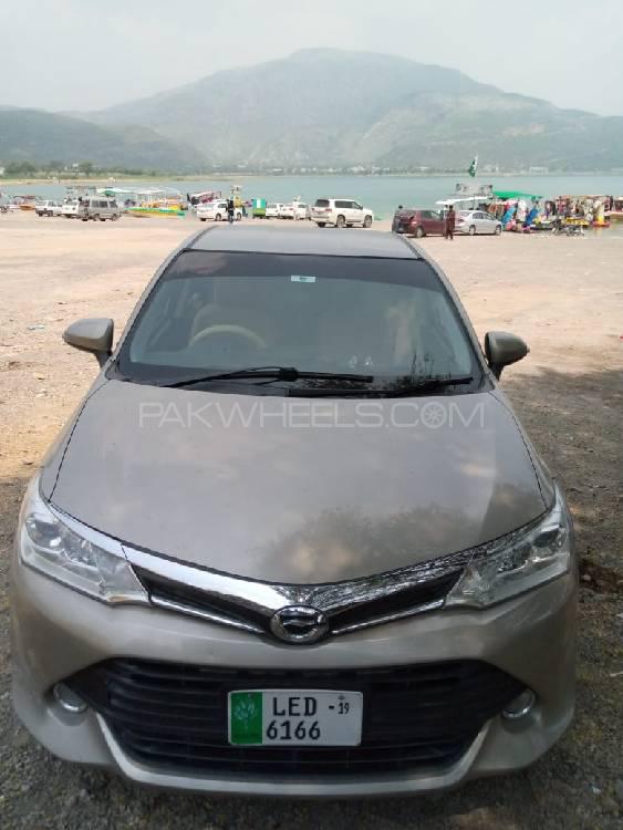 Toyota Corolla Axio 2014 for Sale in Abbottabad Image-1