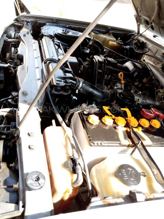 ٹویوٹا لینڈ کروزر - 1993  ٹویوٹا لینڈ کروزر - 1993  Image-4