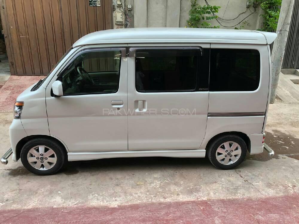 Daihatsu Atrai Wagon 2017 for Sale in Faisalabad Daihatsu Atrai Wagon 2017 for Sale in Faisalabad Image-2