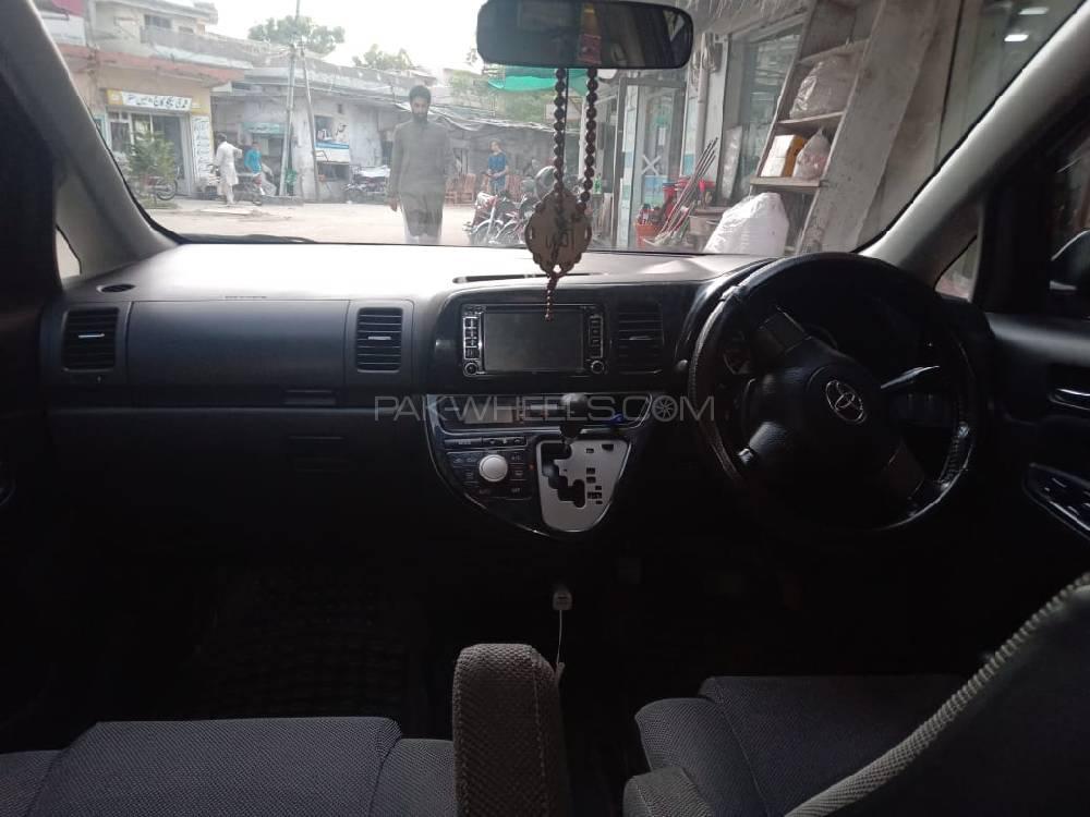 Toyota Wish 2007 for Sale in Wah cantt Toyota Wish 2007 for Sale in Wah cantt Image-5