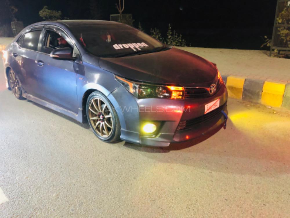 Toyota Corolla - 2015  Toyota Corolla - 2015  Image-5