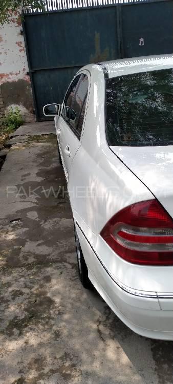 Mercedes Benz C Class 2006 for Sale in Peshawar Mercedes Benz C Class 2006 for Sale in Peshawar Image-10