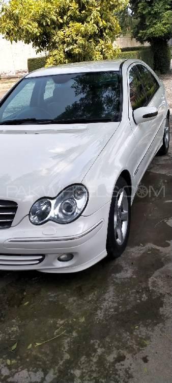 Mercedes Benz C Class 2006 for Sale in Peshawar Mercedes Benz C Class 2006 for Sale in Peshawar Image-4