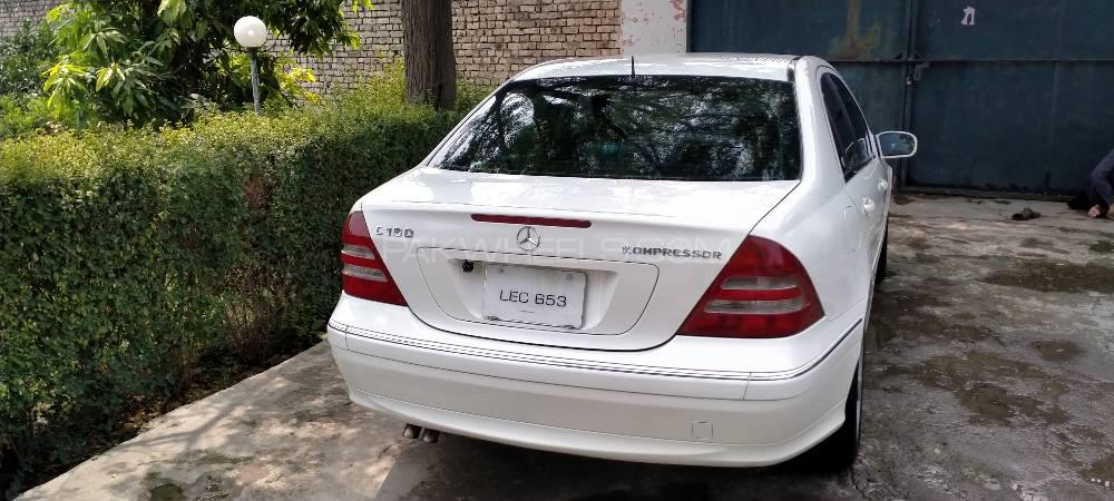 Mercedes Benz C Class 2006 for Sale in Peshawar Mercedes Benz C Class 2006 for Sale in Peshawar Image-6