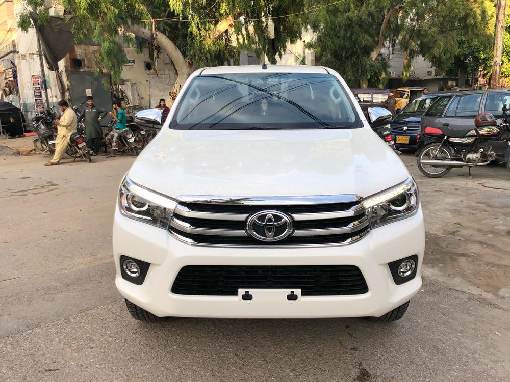 Toyota Hilux 2019 for Sale in Karachi Image-1