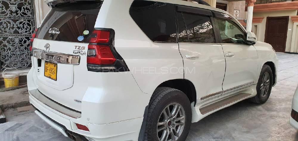 Toyota Prado 2009 for Sale in Multan Toyota Prado 2009 for Sale in Multan Image-8