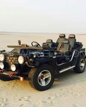 Ford Mutt M 825 - 1985  Ford Mutt M 825 - 1985  Image-2