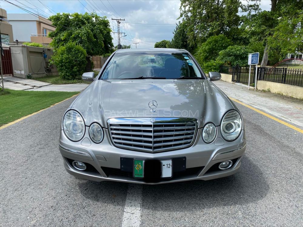 Mercedes Benz E Class 2007 for Sale in Lahore Image-1