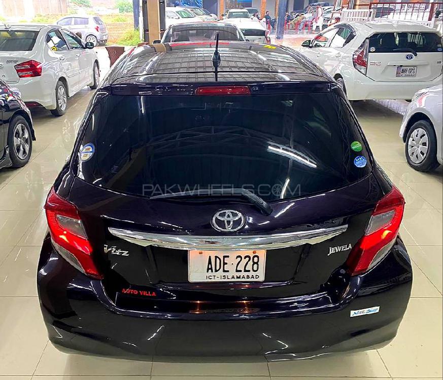 Toyota Vitz 2014 for Sale in Peshawar Toyota Vitz 2014 for Sale in Peshawar Image-5