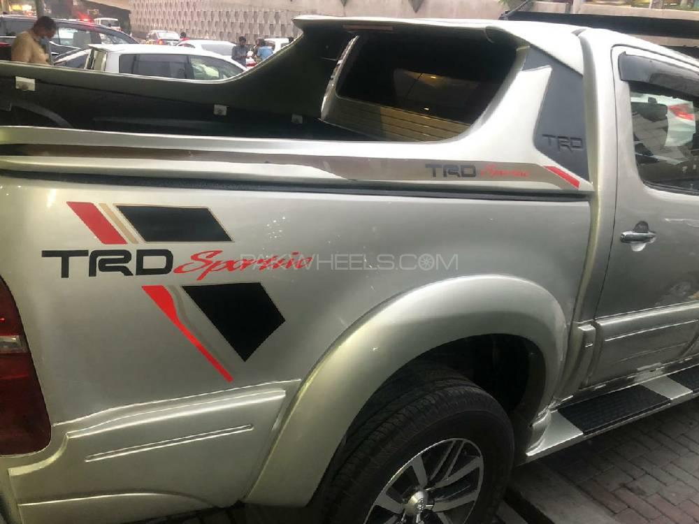 Toyota Hilux 2013 for Sale in Lahore Toyota Hilux 2013 for Sale in Lahore Image-4