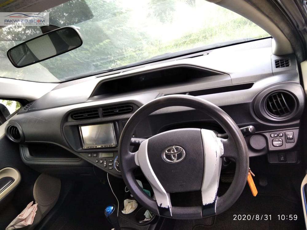Toyota Aqua 2012 for Sale in Lahore Toyota Aqua 2012 for Sale in Lahore Image-8