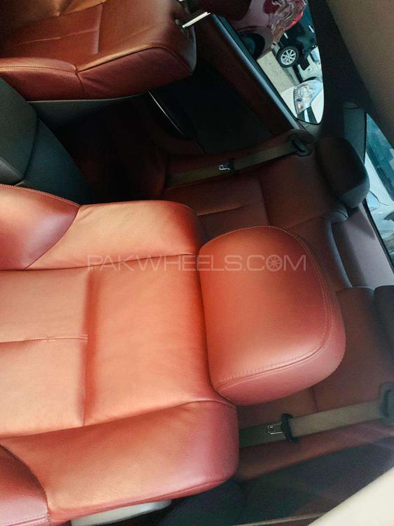 BMW 6 Series 2005 for Sale in Gujranwala BMW 6 Series 2005 for Sale in Gujranwala Image-11